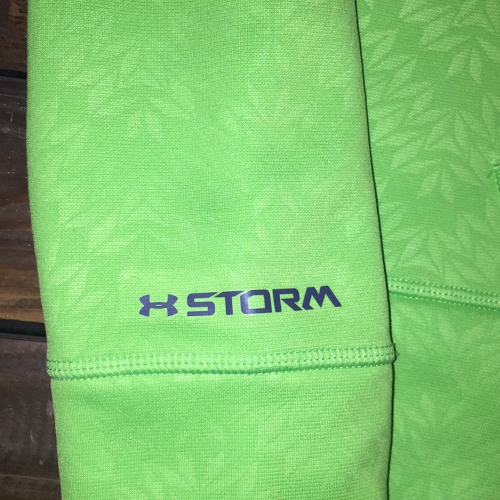 Under Armour Brigt Lime Green Sweatshirt - Picture 4 of 8